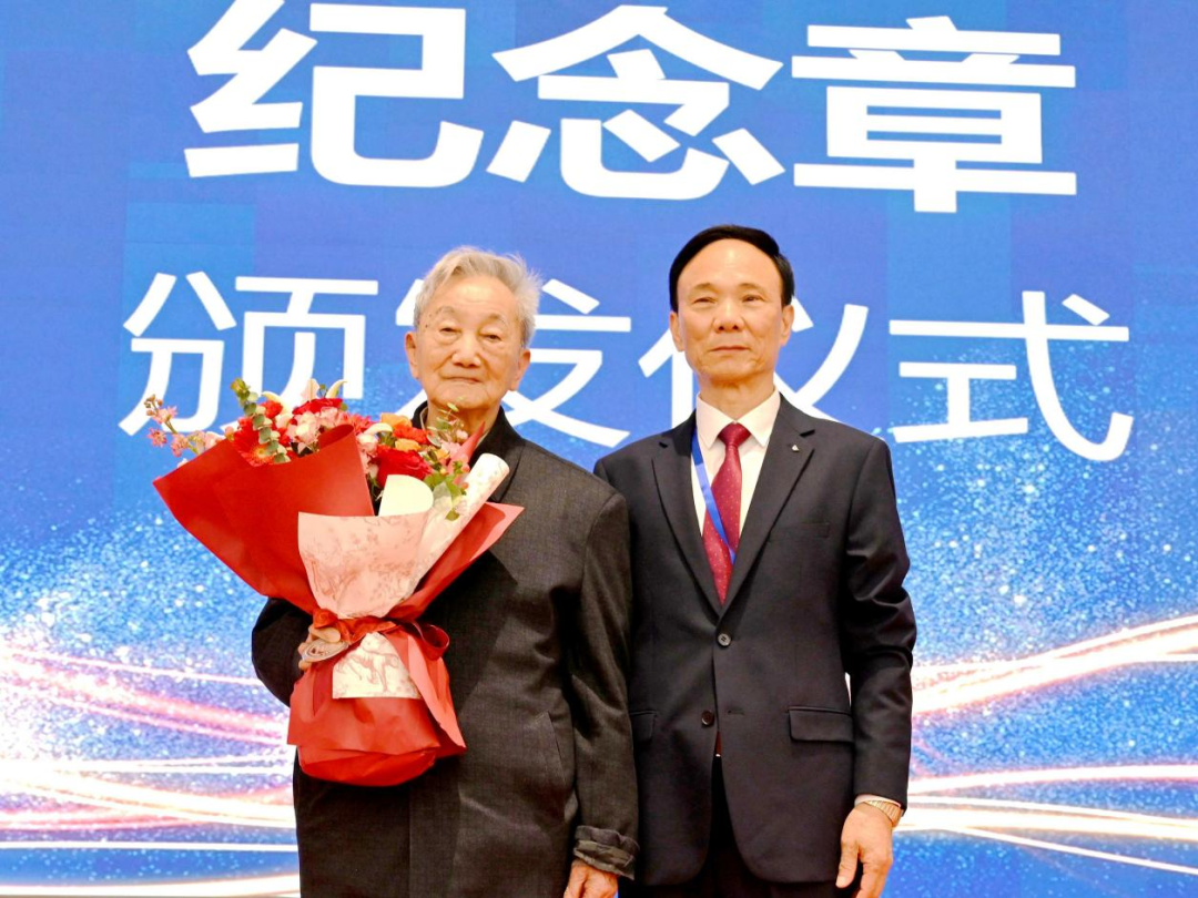 安徽菱湖漆70周年盛典圆满落幕,共启百年新征程
